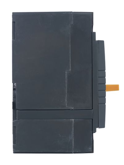 Выключатель автоматический ВА88-35 3Р 160А 35кА IEK