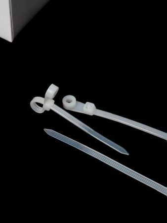 Хомут с отверстием для крепления ХОК3,5х100 (100шт/упак) IEK