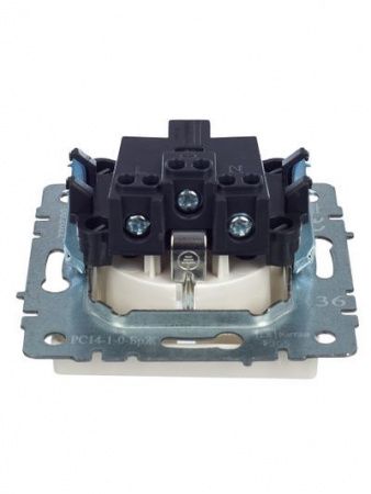 BRITE Розетка 1-местная с заземлением с защитными шторками 16А РС14-1-0-БрЖ жемчуг IEK